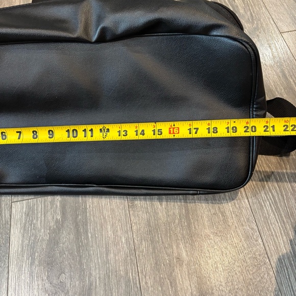 DSW Exclusive Black & White Plaid Weekender Bag Travel, Carry On Bag NEW - Picture 7 of 11